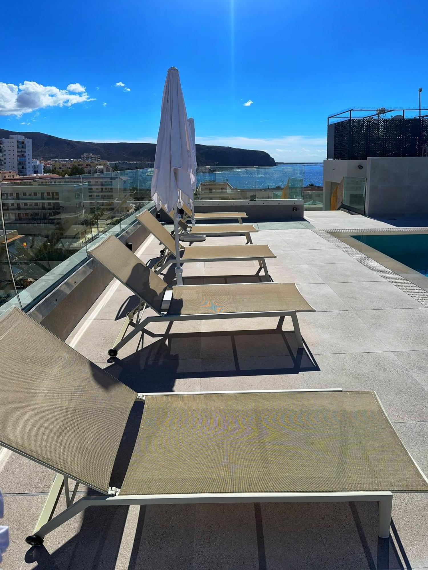Hotel Reveron Plaza 洛斯克里斯蒂亚诺斯 外观 照片
