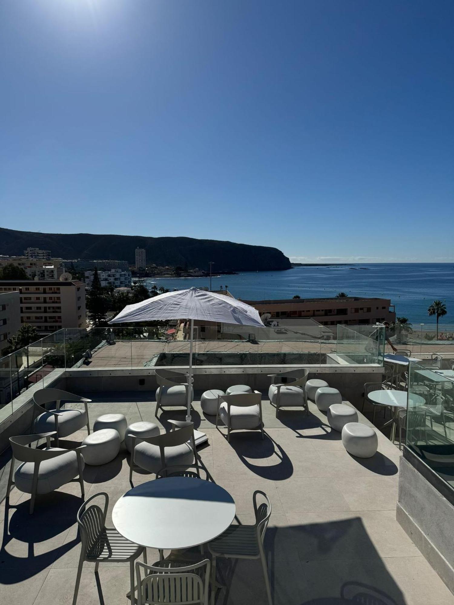 Hotel Reveron Plaza 洛斯克里斯蒂亚诺斯 外观 照片
