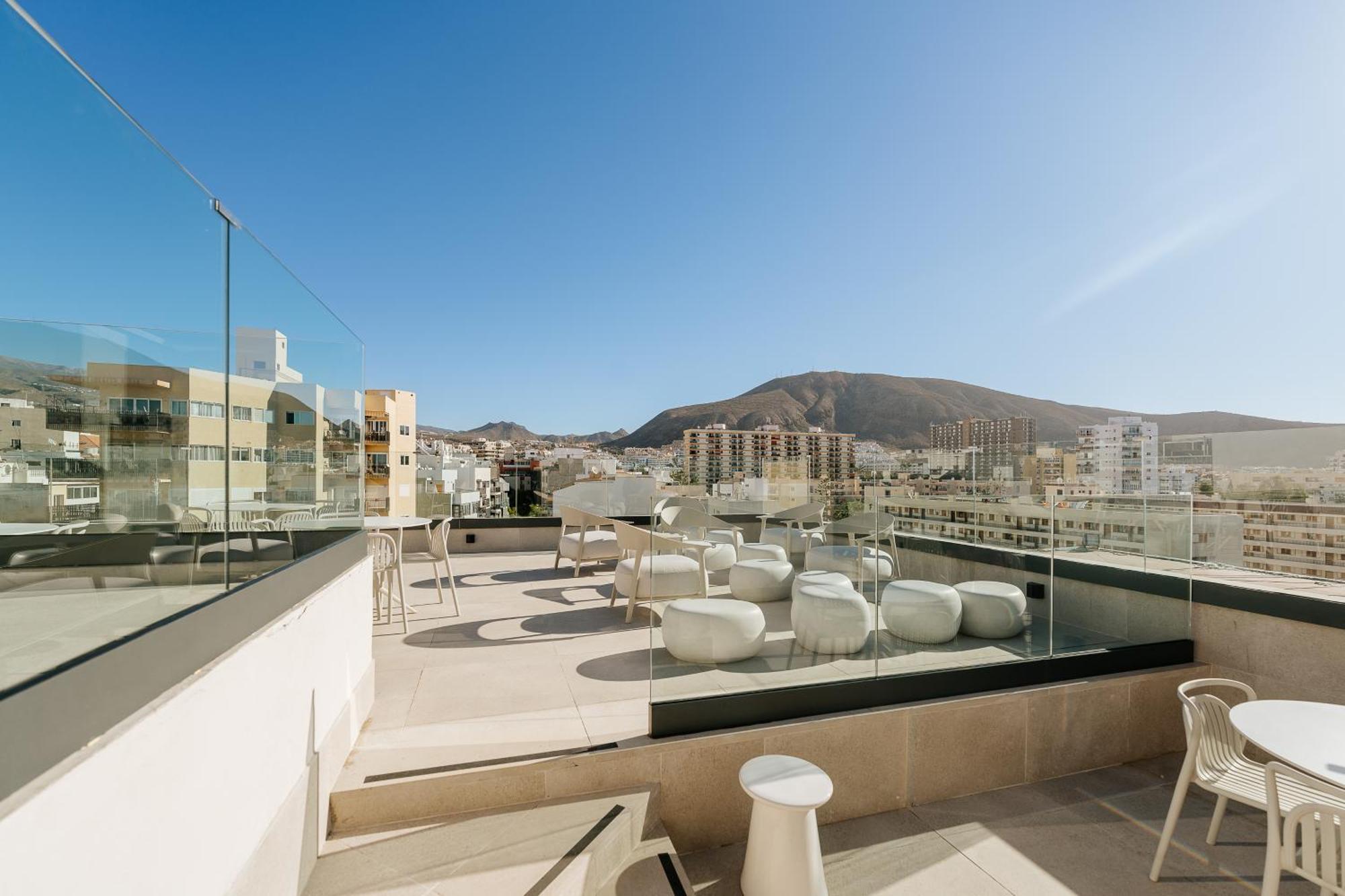 Hotel Reveron Plaza 洛斯克里斯蒂亚诺斯 外观 照片